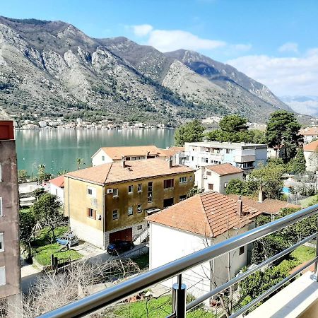 Maritimo Di Cattaro****Lux Apartment With Garage Exterior photo