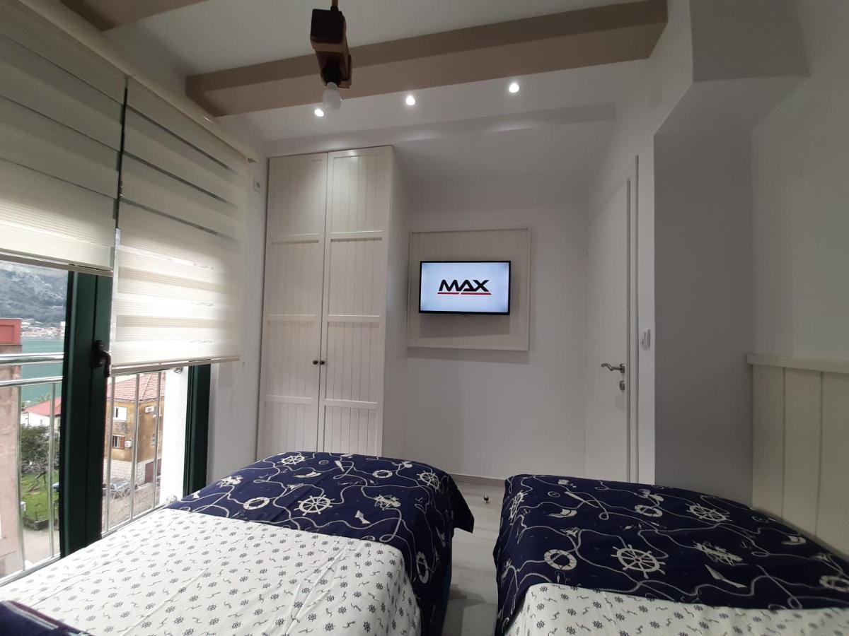 Maritimo Di Cattaro****Lux Apartment With Garage Exterior photo